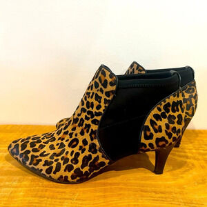 Womens cheetah‎ print ankle booties size 8.5